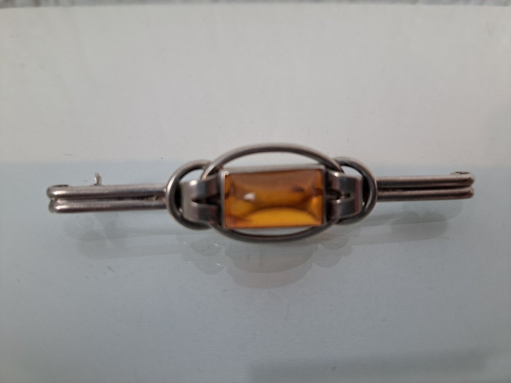 Beautiful Old Brooch, 835 Silver With Amber, Teka (Theodor Klotz)