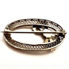 Vintage 14K Solid White Gold Sapphire Bow Filigree Pin Brooch 1” 2.03 Grams