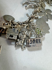 Sterling Silver Bell Trading Vintage link charm bracelet with 25 various charms