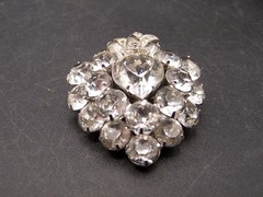 VINTAGE LARGE SIGNED EISENBERG ICE CLEAR RHINESTONE HEART SHAPED SILVER BROOCH