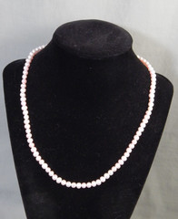 Estate Signed JCM 10k Gold Pale Pink Cultured Pearl Bead Necklace 18″