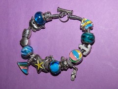 8″ BEACH CHARMS BRACELET ENAMEL SILVER TONE VINTAGE AUGUST ADVENTURE