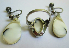 VINTAGE JJJ STERLING RING & EARRING SET