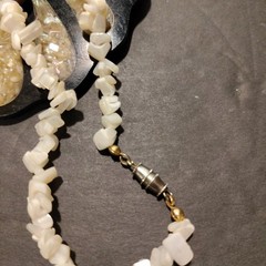 Vintage Lee Sands Mother Of Pearl Inlay with Beads Necklace 26in Statement Piece