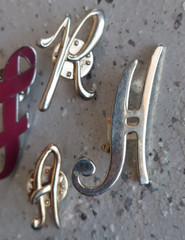 Lot 4 Different Fancy Letter Brooch Pins Pinbacks Letters R F H & A 1” – 1.75″
