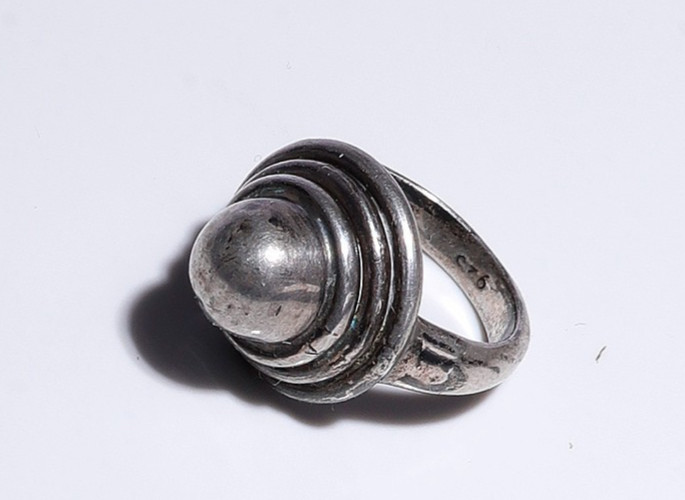 Vtg Chunky domed sterling silver ring in Danish Modernist style. Size: 6.25