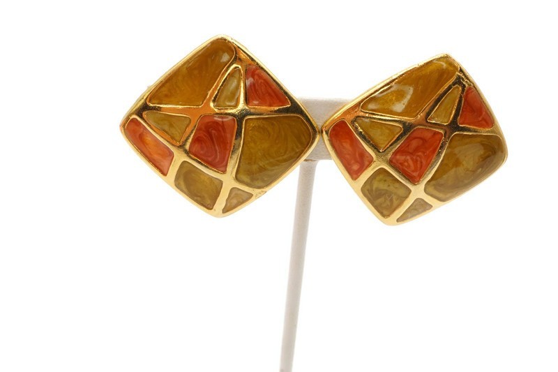 Vintage Clip On Earrings Gold Tone Enamel