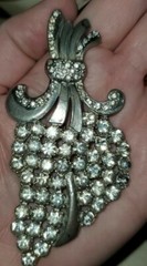1930s Art Deco MASSIVE hand set Rhinestone Pot Metal Foliage Brooch *unique