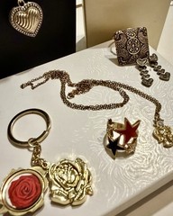 Mixed Lot Goldtone ~ Vintage Hearts ~ Retro Chic Belts , Alex&Ani ~ More !