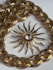 Vintage Les Bernard Gold Tone Chunky Choker Necklace 16″ + SC Brooch | Video