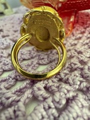 1975 Avon French Flowers Locket Ring • Goldtone • Hinged Poison Ring • Size 5