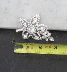 Beautiful Vintage Clear Rhinestone Prong Set Leaf Brooch Pin