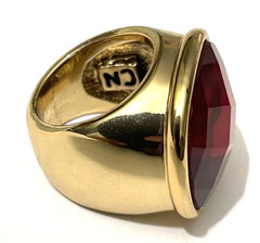 Vintage Gold Tone Dome Cocktail Ring w/ Ruby colored Rhinestone Sz 6.5 Signed CN