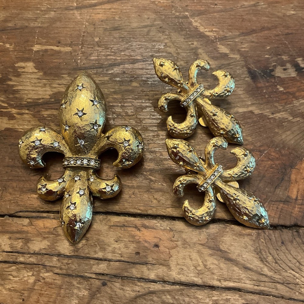 Vintage Signed Gold Tone RJ Graziano “Fleur De Lis” Brooch & Clip On Earrings