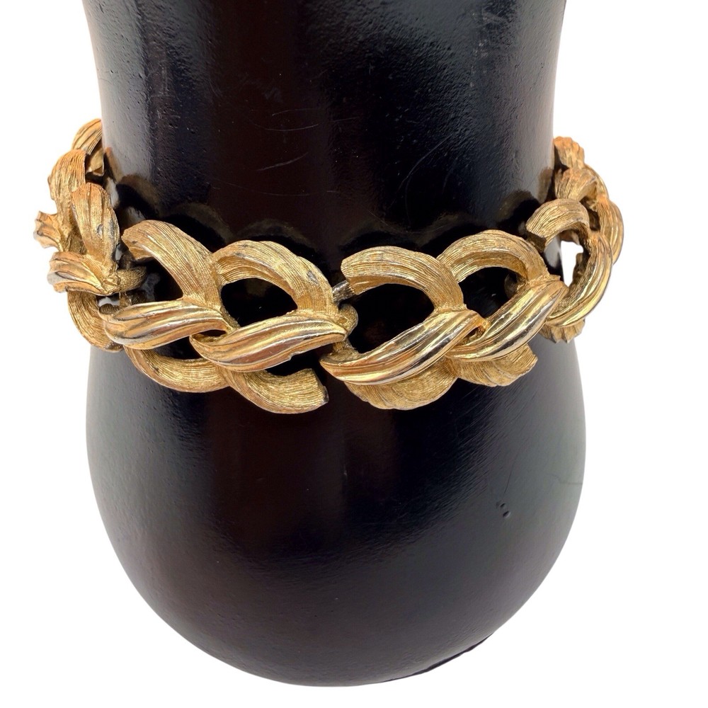 Vintage Crown Trifari Link Bracelet Mid Century Gold Trifarium Leaves 50s 60s A3
