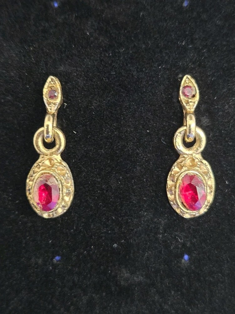 Vintage Gold Tone Oval Red Crystal Drop Dangle Earrings Jewelry