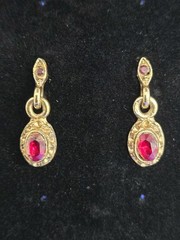 Vintage Gold Tone Oval Red Crystal Drop Dangle Earrings Jewelry