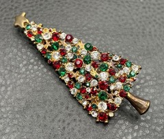 Vintage Large Gold Tone Christmas Tree Brooch Red Green Clear Rhinestone Pin