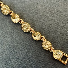 Givenchy Rose Gold Plated Peach Tone Crystal Studded Bracelet 7″ Vintage Sparkle