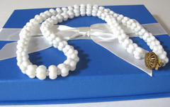Vintage White Milk Glass Necklace Molded Cloud Bubble Beads Slide Clasp