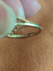 Vintage 18KT Gold Plated Rhinestone Cluster Ring