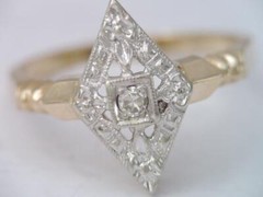 VINTAGE SOLID 14K GOLD & DIAMOND RING sz 4 3/4