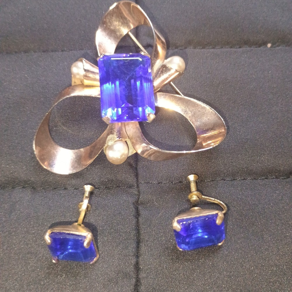 Vintage Brooch & Earrings – Silver Vermeil / Gold Wash, Cobalt Glass – Rare!
