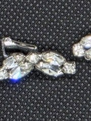 B David Vintage Rhinestone Clip Earrings 1″ Floral Silvertone Elegant