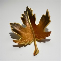 Maple Leaf-Shaped Gold Tone and Brown Metal Brooch Pin Vintage Pin