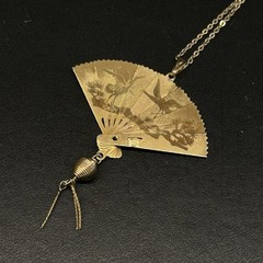 Vintage Gold Tone Asian Articulated Fan With Tassel Pendant On 23 Inch Chain