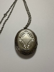 Vintage Locket Double Sided Silver Tone Necklace Large #004 Engraving