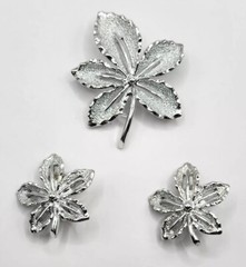 Vintage Sarah Coventry Brooch & Clip-on Earrings Silver Tone Set Ivy Leaf