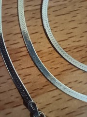 Vintage 925 Italy Sterling Silver 2.5 mm Herringbone Link Necklace 22 in