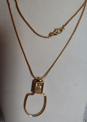 Vintage MONET Signed Necklace Charm Holder Polished Goldtone w/30″ MONET Chain