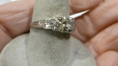 ANTIQUE LADIES 18K WHITE GOLD 40 POINTS TW DIAMOND ENGAGEMENT RING SZ 6 3/4