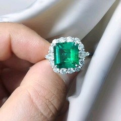 Vintage Platinum Engagement Ring 5.30CT. Gem Natural Green Emerald Square Shape