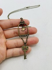 Vintage Bronze Tone Lovebird in Gilded Cage Dove Heart Lock Key 18 in Necklace