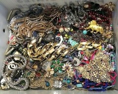 Vintage – Mod Jewelry Pieces Craft Lot Jewelry Making Parts Tangles Some Good In