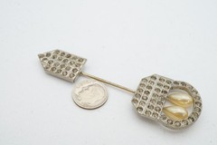 Vintage Brooch Pin Silver Tone Rhinestone Faux Pearl