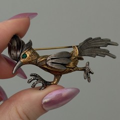 Vintage Road Runner Bird Brooch Pin Silver & Gold Tone Green Eyed