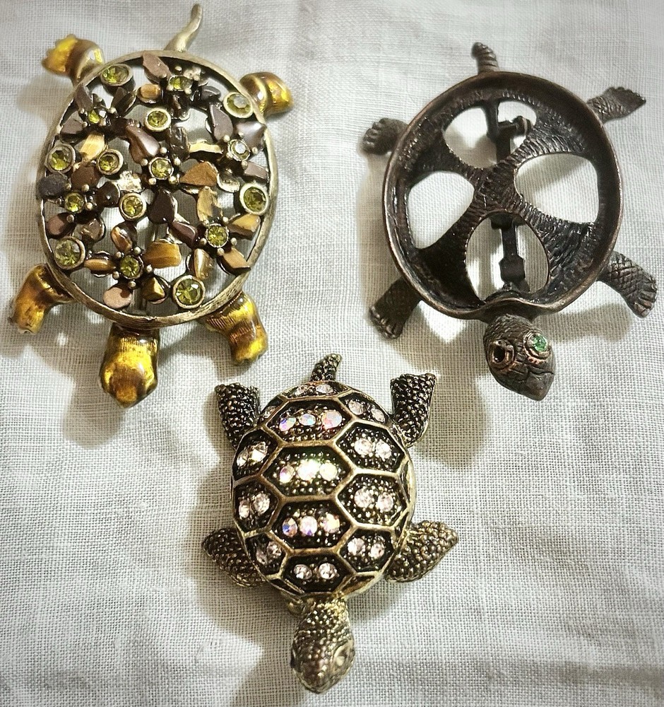 Vintage Turtle Brooch Lot Liz Claiborne LC Rhinestone Figural Pins Antique Brass