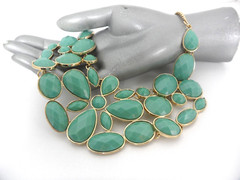 Icing Bib Necklace Seafoam Green Cabochons Pear Oval Marquise MSRP $22.50 NWT