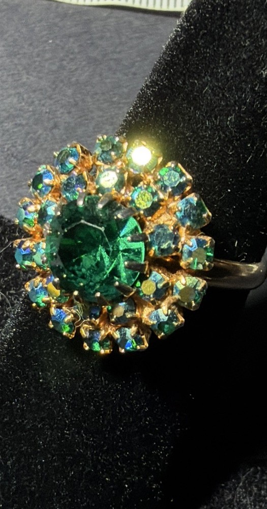 Vintage Emerald Aurora Borealis Rhinestone Adjustable Band Ring Costume Jewelry