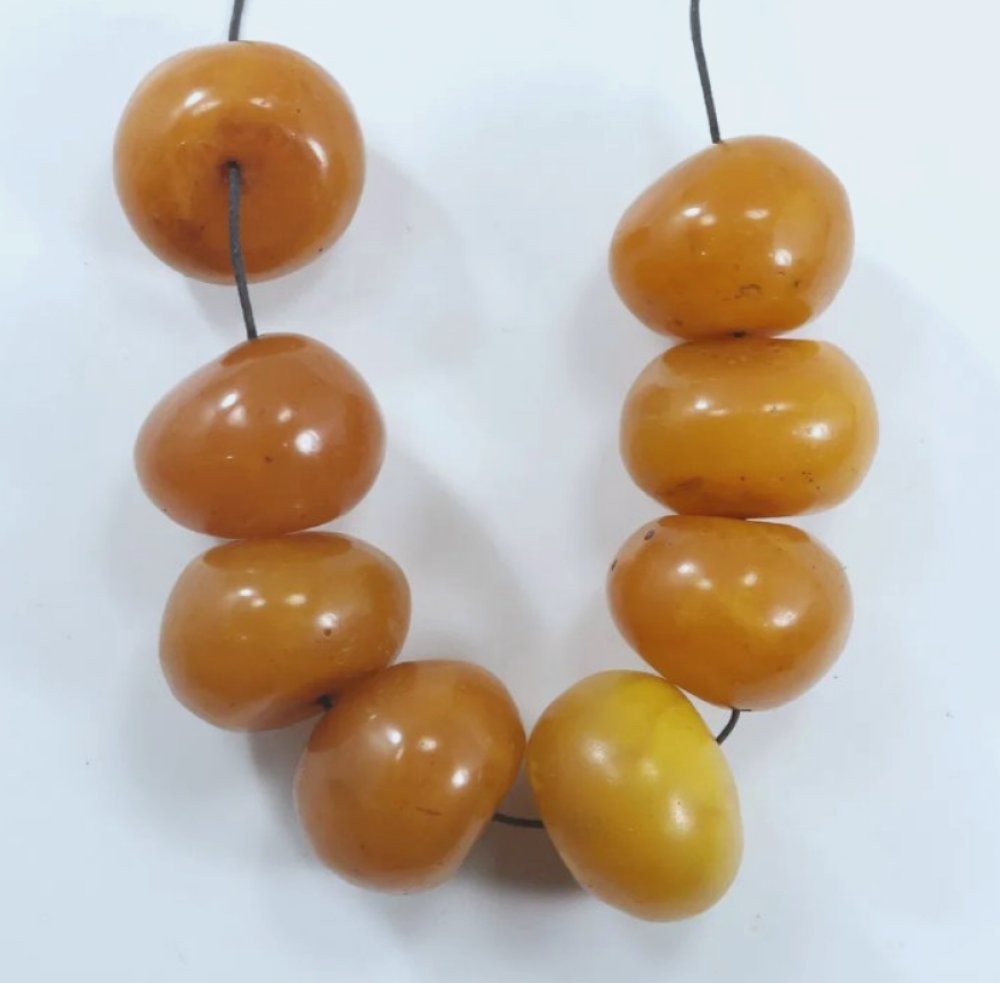 Vtg Egg Yolk Butterscotch Amber Bakelite Chunky Beads 40-45mm x 30mm, 326+ Grams