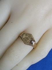 RARE FIND! Antique Victorian Girls 14k Gold Baby’s Ring DIAMOND Floral SIZE 6.5