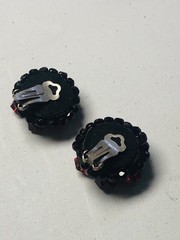 VTG/ANTIQUE RUBY RED DIMENSIONAL HEXAGON CRYSTAL CLUSTER EARRINGS BLACK BASE