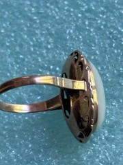 PRISTINE VINTAGE 14k GOLD WHITE POSSIBLE CORAL RING ~SIZE 6.5~ORNATE SETTING