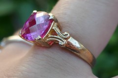 Vintage Vermieled Sterling Silver & Faceted Pink Stone Ring – Size 9.75