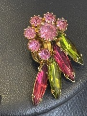 Vintage Fuchsia Chartreuse Rhinestone Waterfall Brooch Earrings Demi Parure Set
