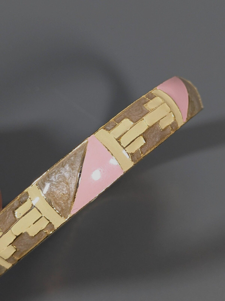 Vintage Pink Beige Cream Enamel Geometric Gold Tone Bangle Bracelet 8.5 in